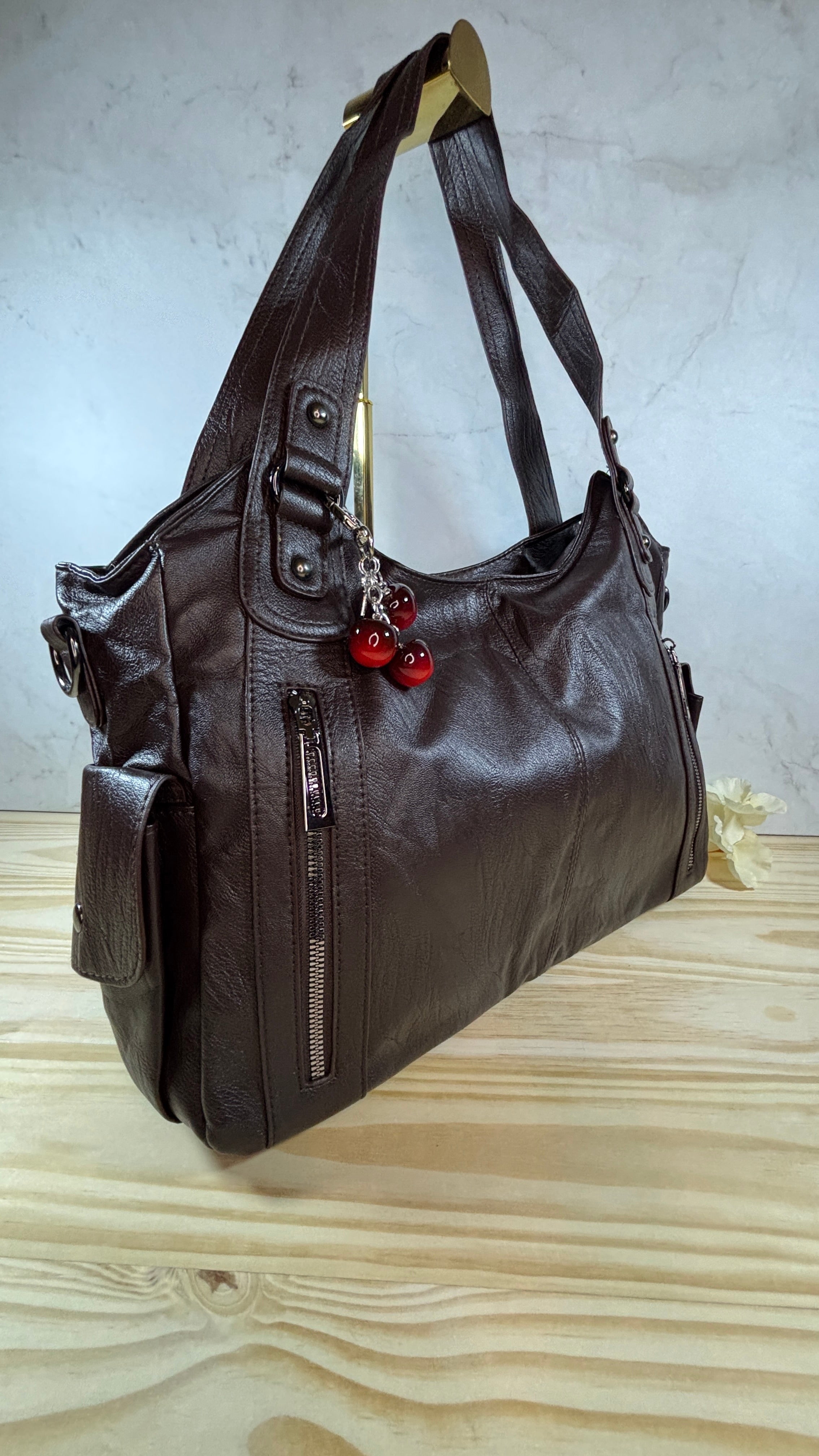 Coup de cœur pour sac à main tendance vintage neuf look intemporel + agenda + bijou de sac