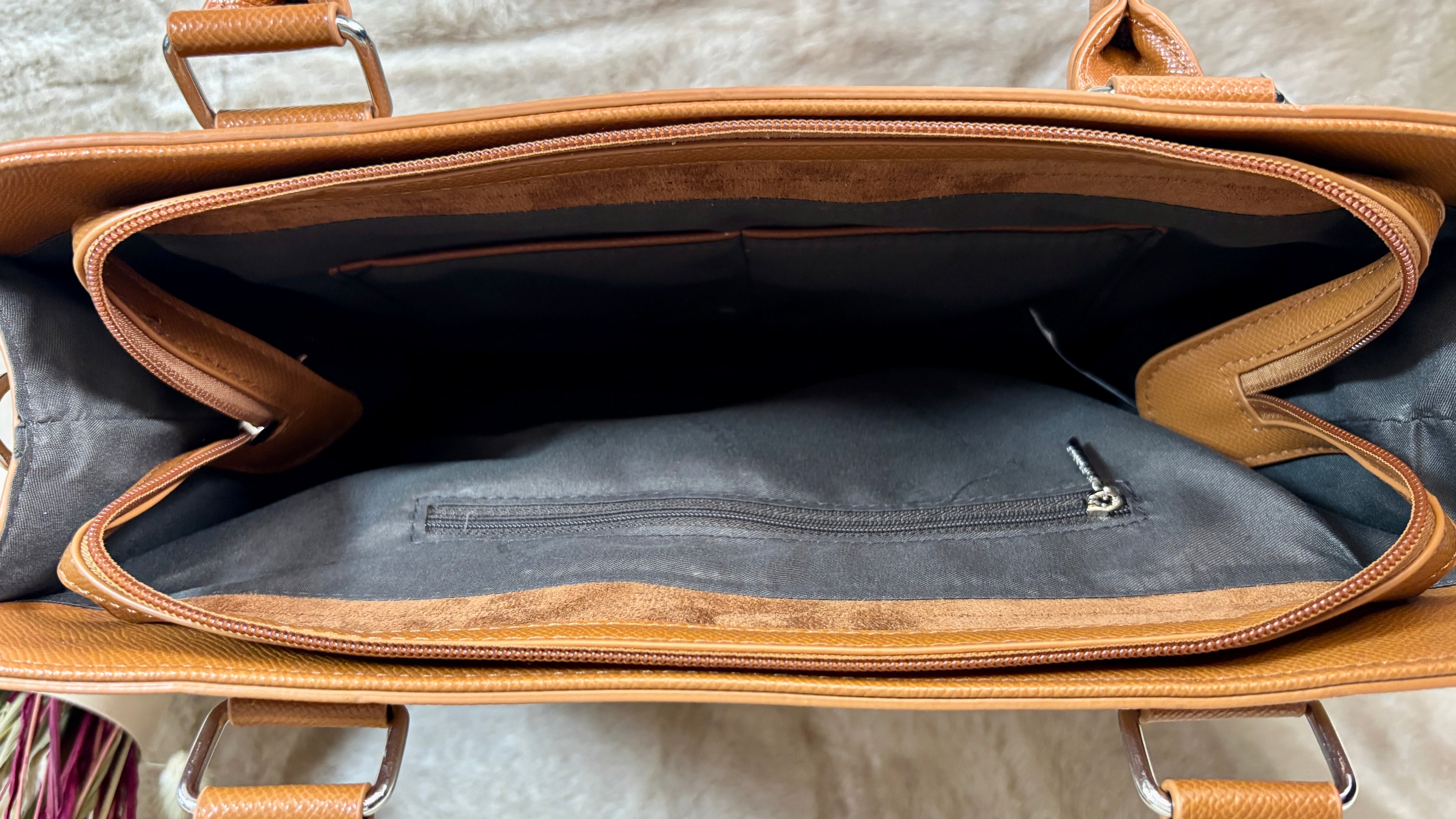 Sac camel cabas Flora & Co neuf avec étiquette – élégant fonctionnel tendance intemporel